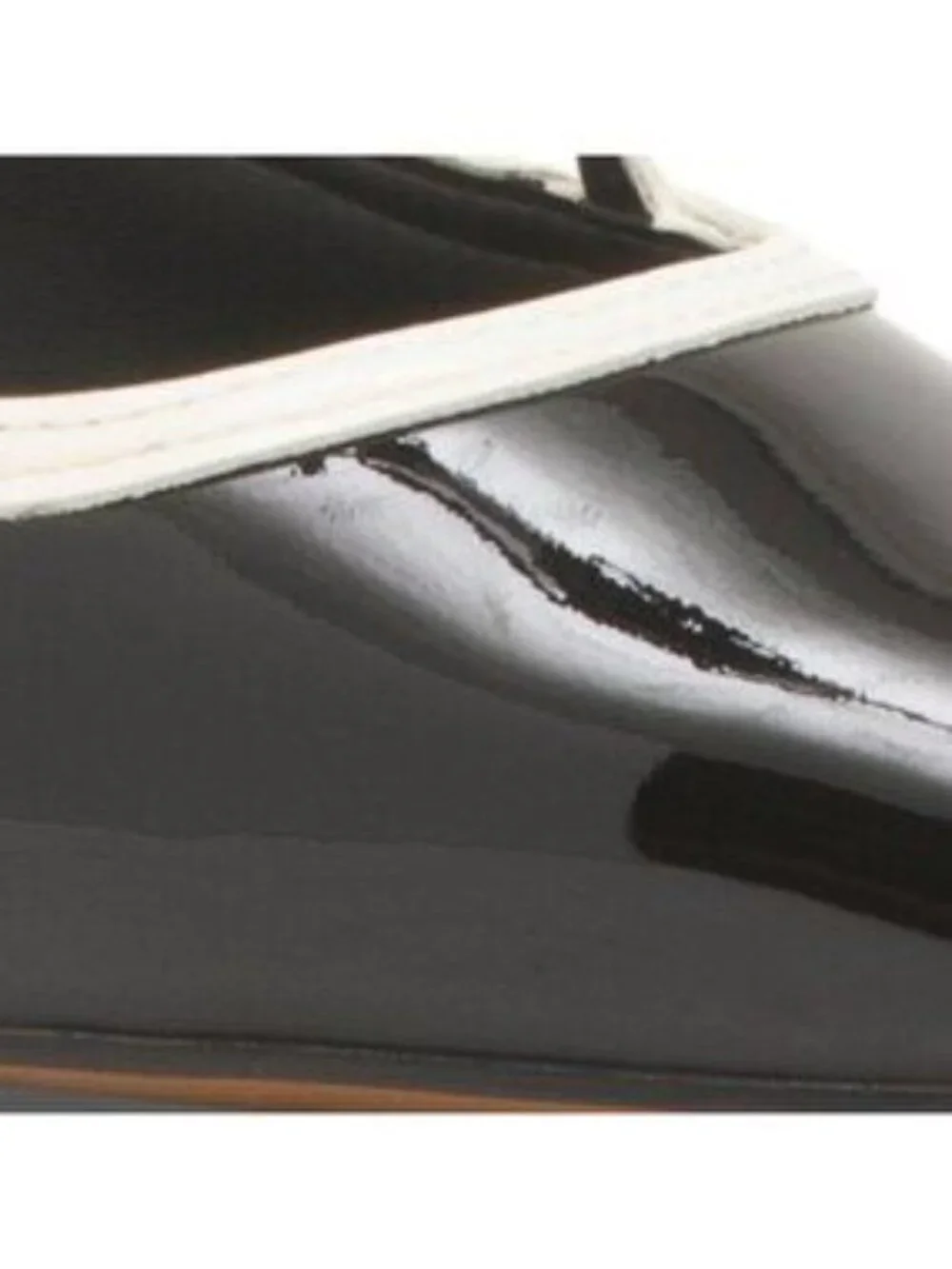 LINEA PAOLO Patent Leather Nuri Pointed Toe Ballet Flats
